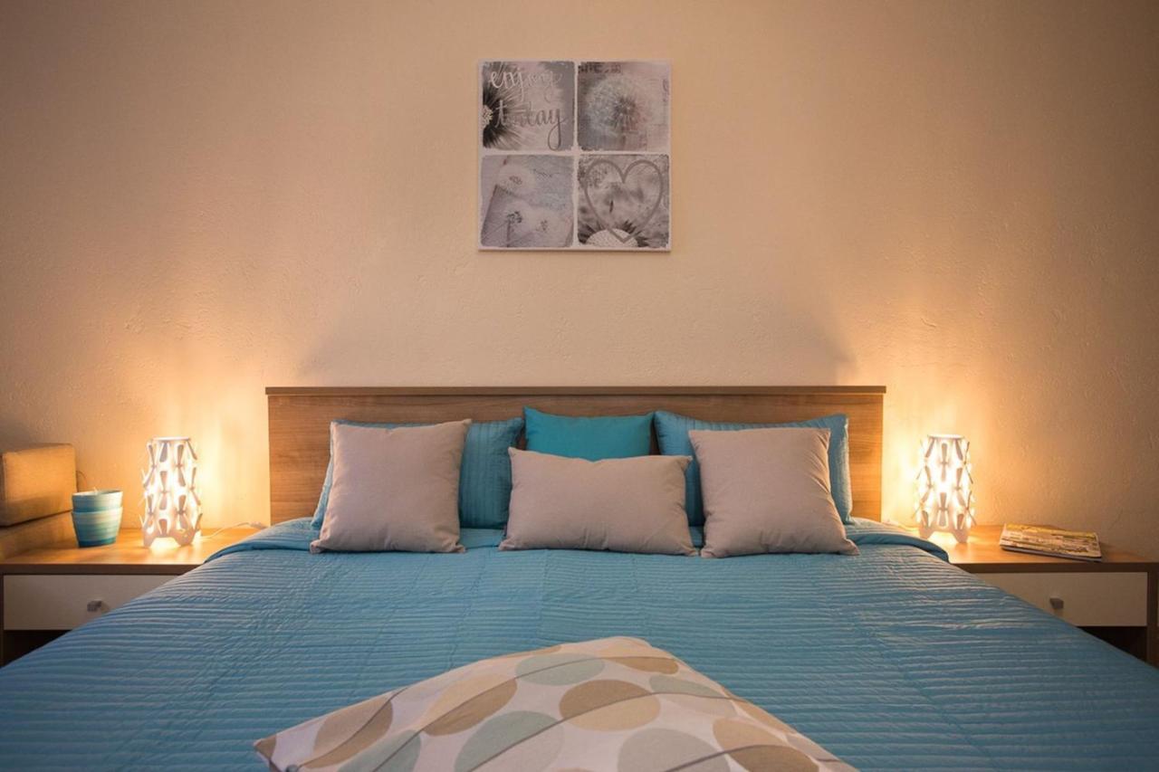 Apartments Adrijana Малинска Экстерьер фото